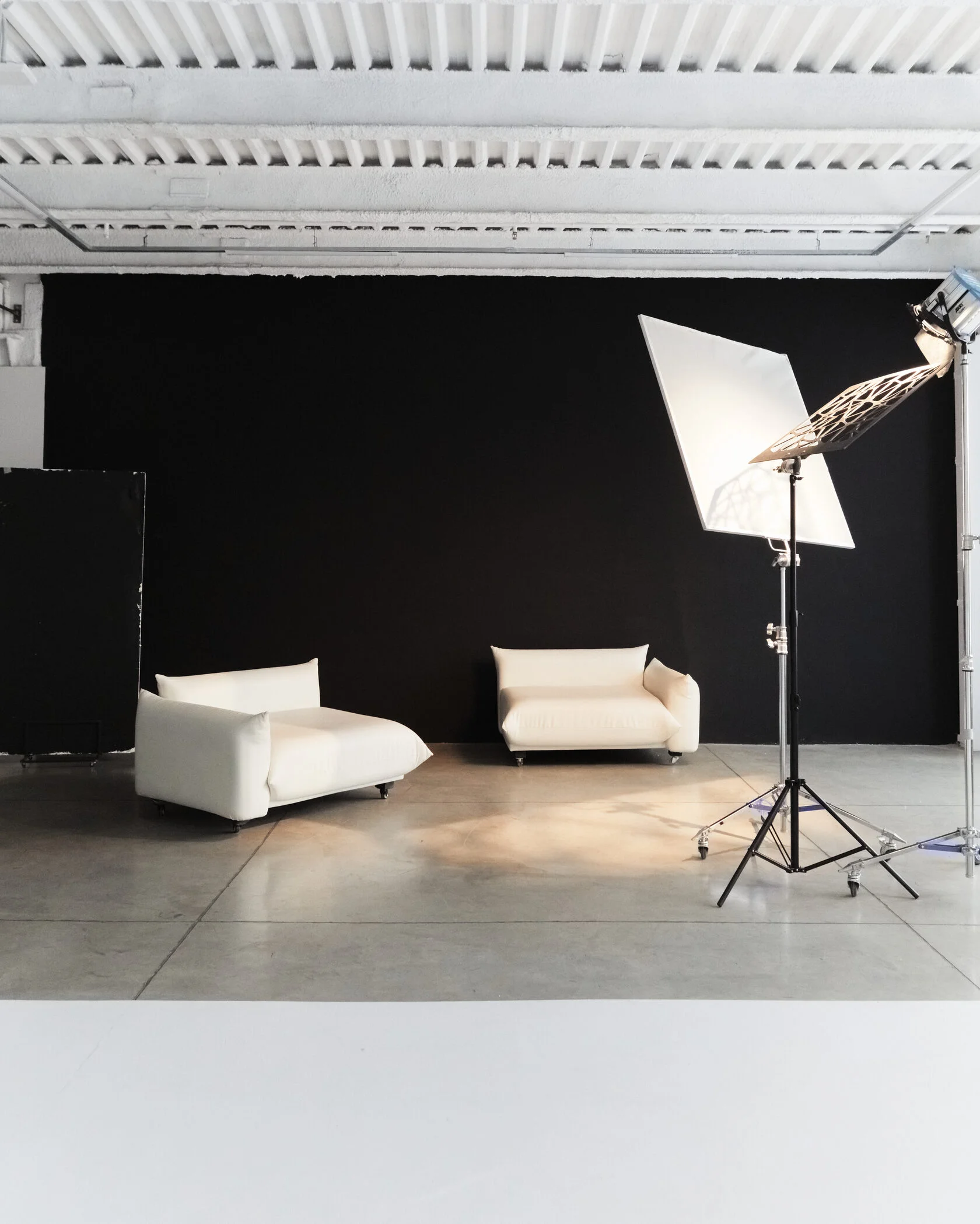 Dvenadzat' Studio
